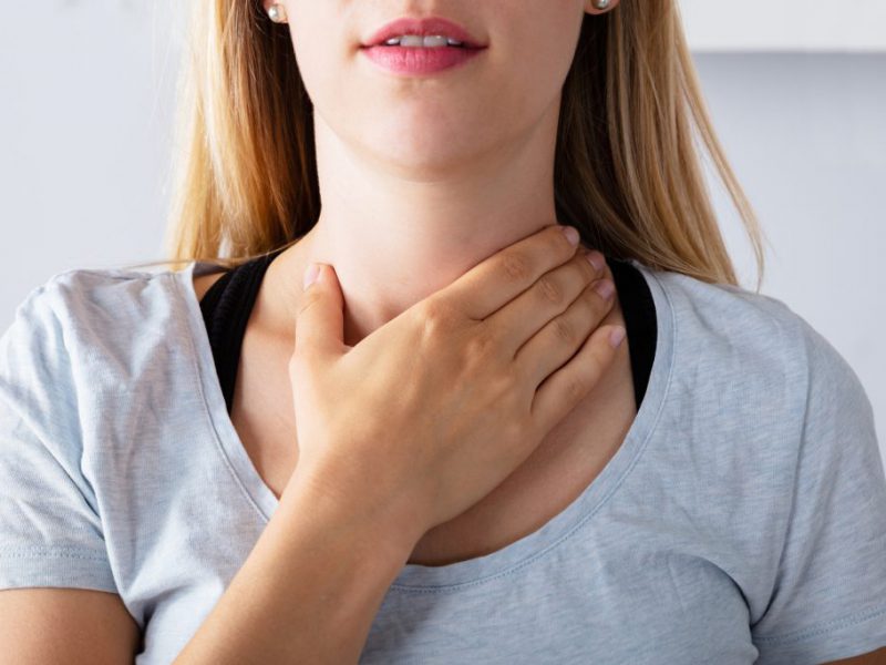 7 warning signs of a thyroid problem | Health Maximizer